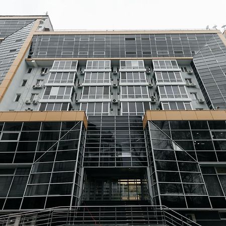 City Center Lev Tolstoi Residence Chişinău Esterno foto