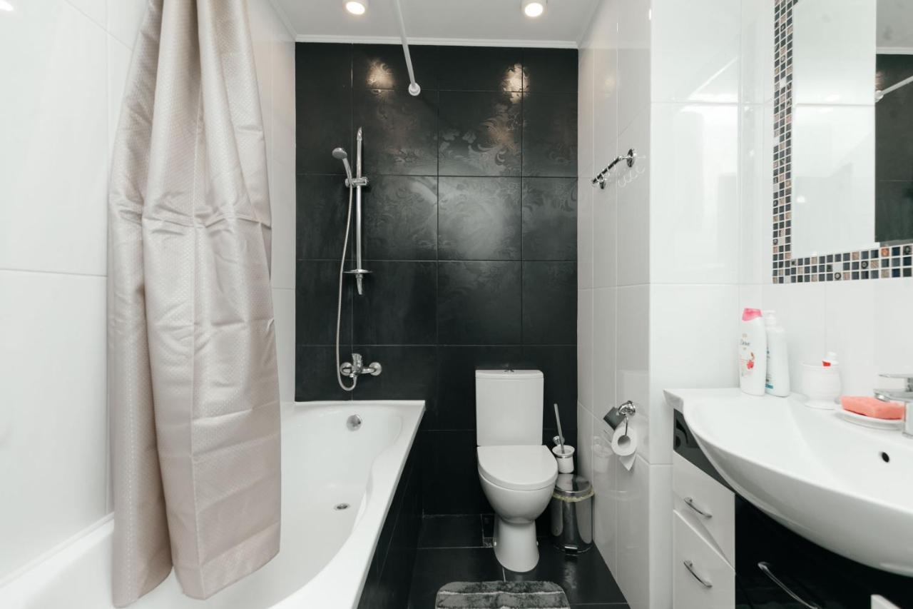 City Center Lev Tolstoi Residence Chişinău Esterno foto
